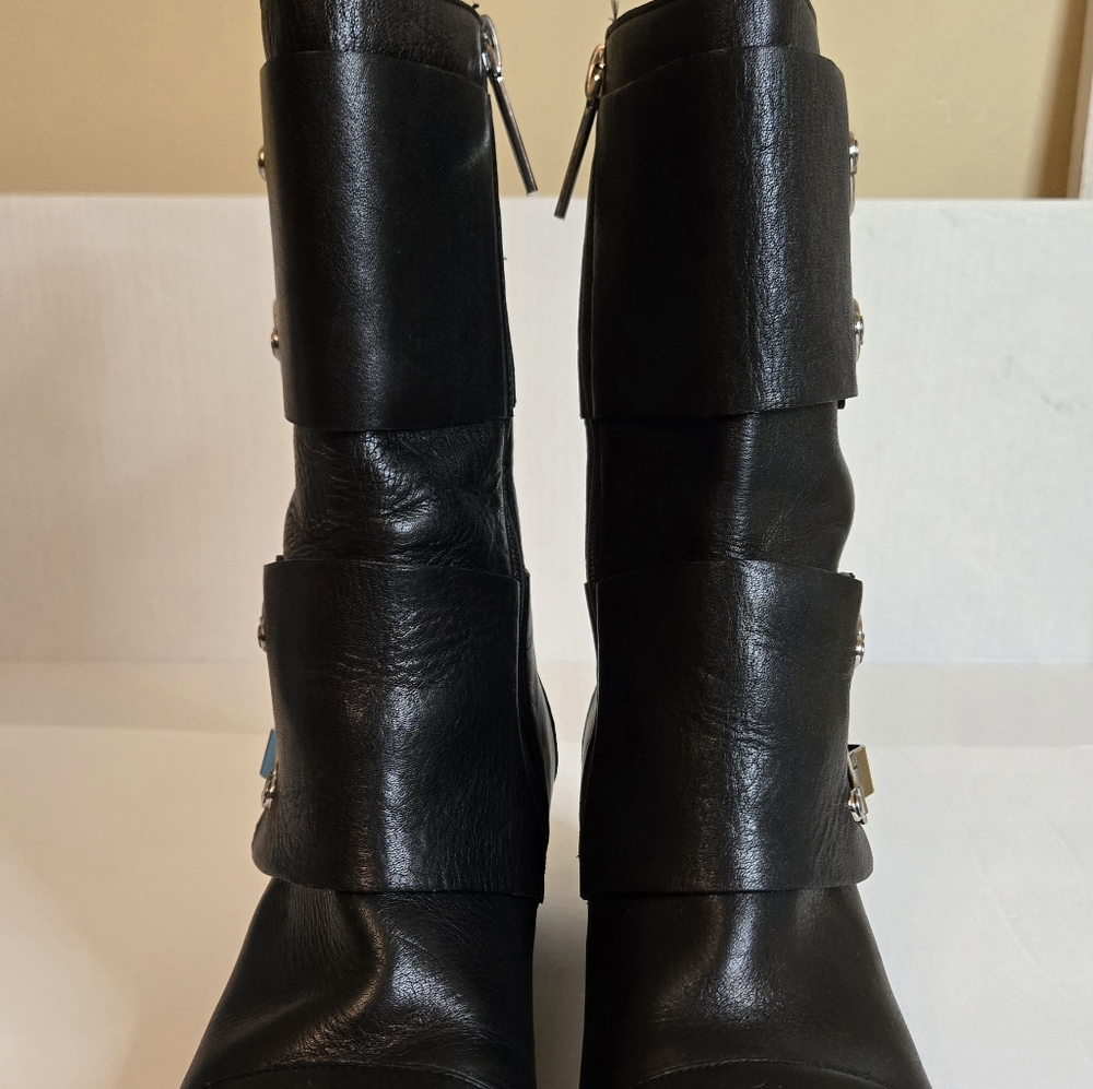 Donald J. Pliner Women's Black Leather Ankle Boots, Buckle, Sz. 6 - Picture 7 of 16